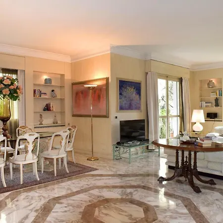 La Via Romana Boutique Guest House-3